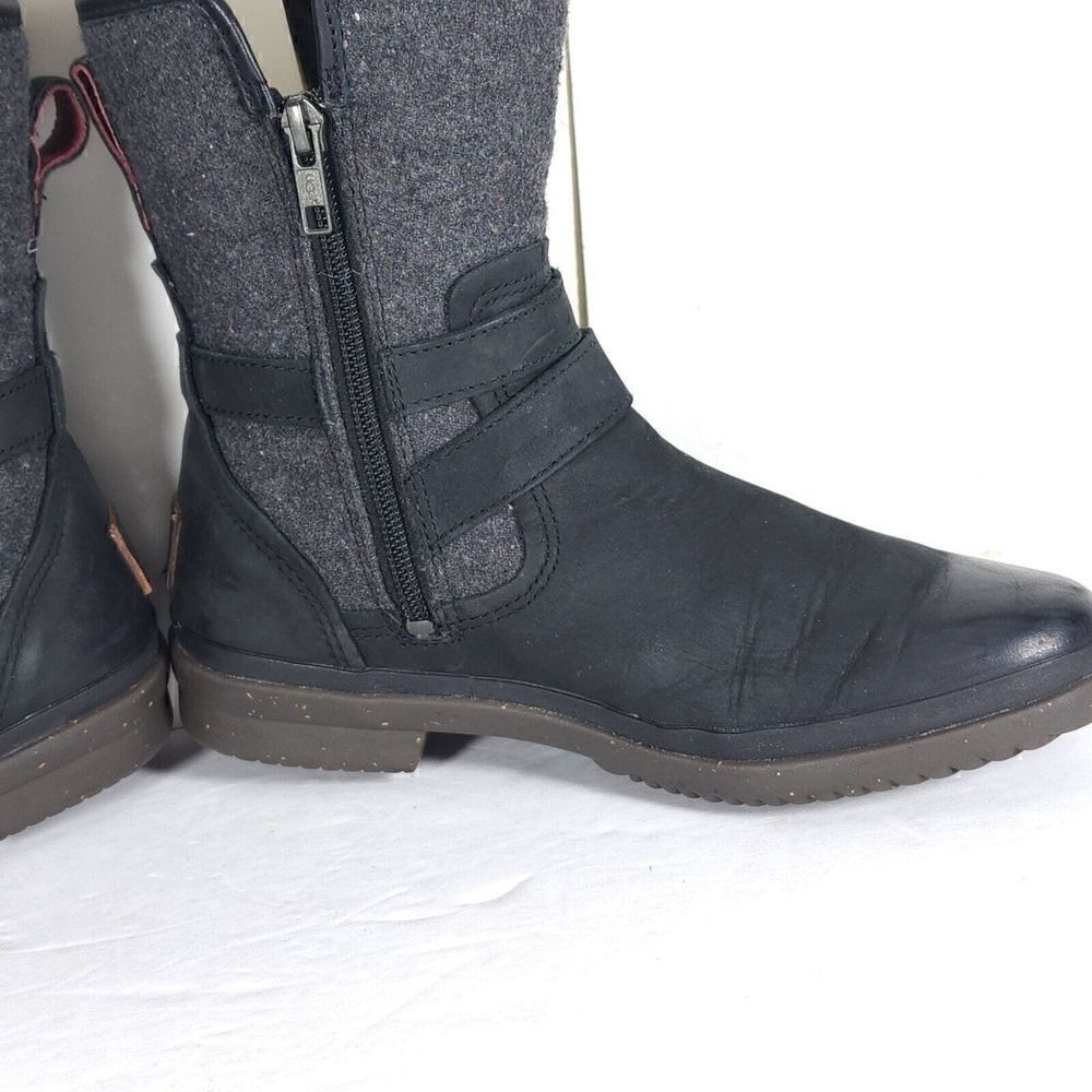 UGG Women's Robbie US 7 Waterproof Side Zip Black Buckle winter Boots - Picture 7 of 12